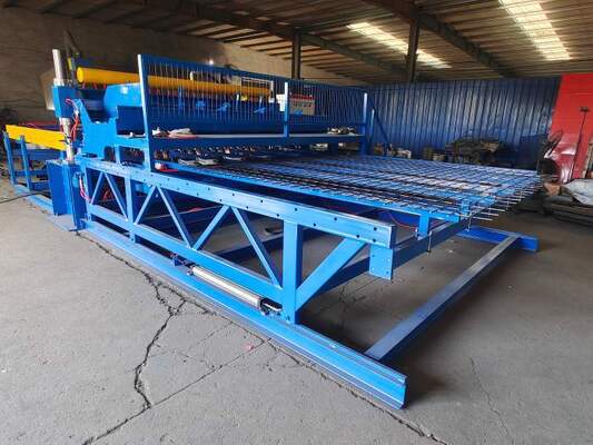 กว้าง 5-12 มม หน้าตา 2.4m เครื่องปั่นสายเหล็ก
